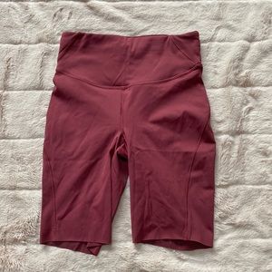 Lululemon Base Pace HR Short 8"